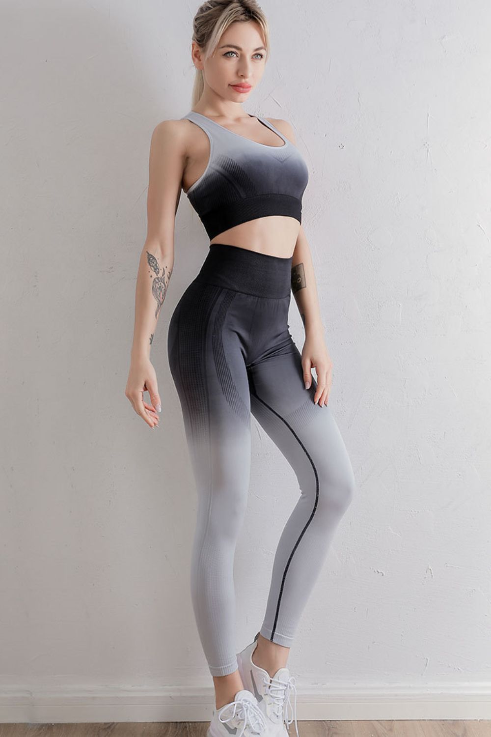 Motivation Spoken Gradient Sports Bra and Leggings Set