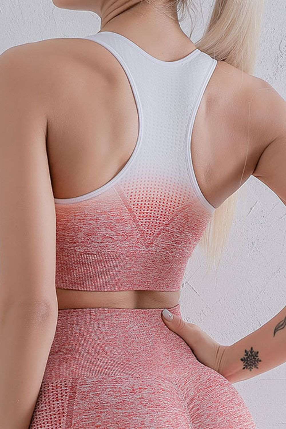 Motivation Spoken Gradient Sports Bra and Leggings Set